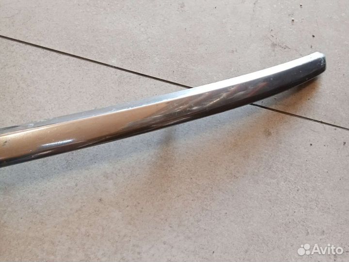 Молдинг переднего бампера Toyota Highlander U 40