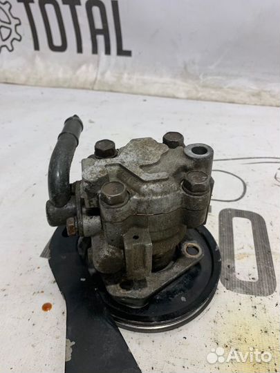 Насос гидроусилителя руля Nissan Almera Classic