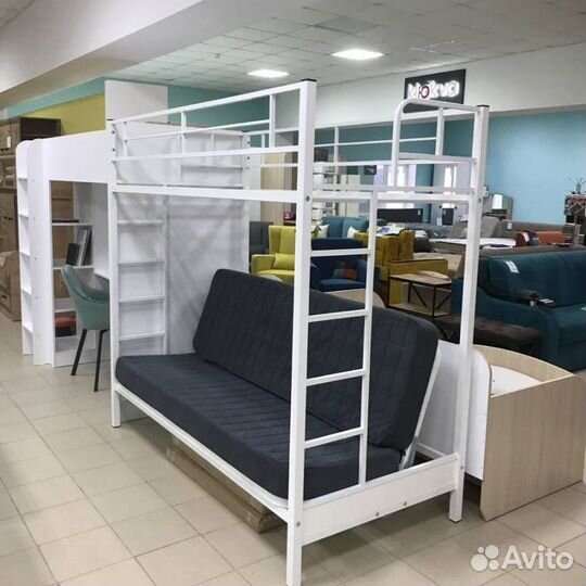 Двухъярусная кровать