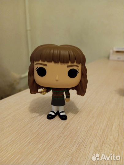 Гермиона покупал в гуме