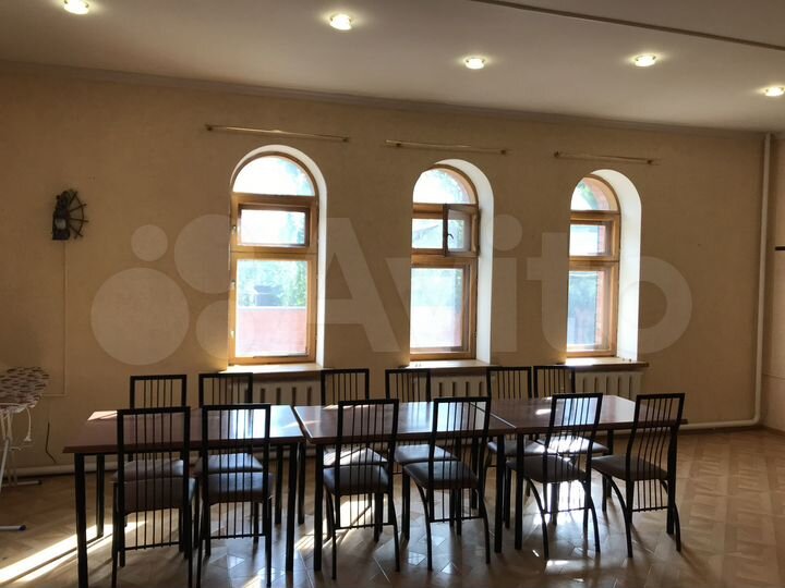 Дом 455 м² на участке 15 сот.