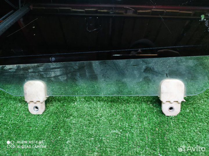 Стекло двери заднее левое Mitsubishi Lancer 10