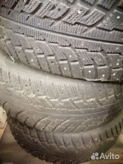 Kumho 722 225/55 R18 102