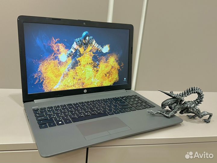 HP A6 9gen/8gb/ssd/R4/Full HD