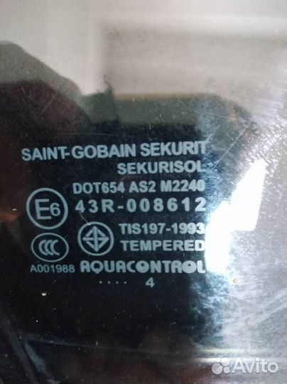 Стекло двери передней правой Mazda Mazda 3 BK 2002