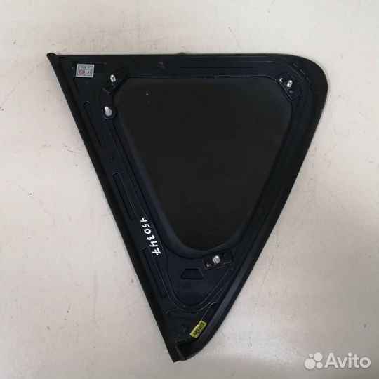 Стекло кузовное глухое правое Kia Soul PS 2014