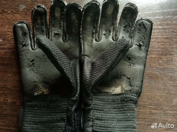 Вратарские перчатки nike