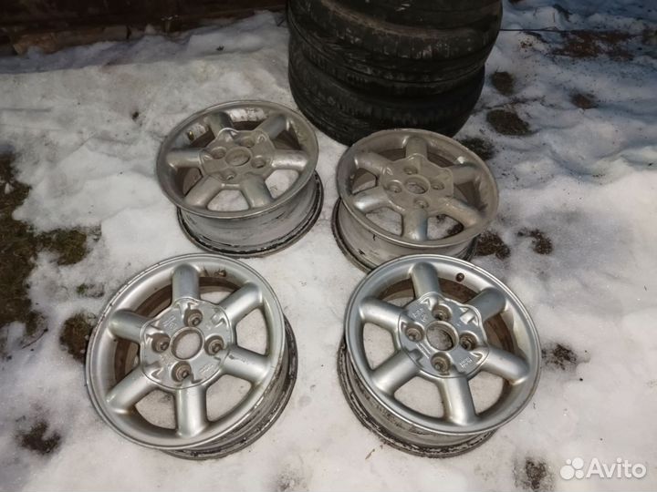 Комплект Литых дисков r15