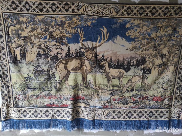 Ковер плюшевый с оленями СССР