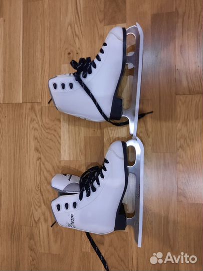 Коньки фигурные Nordway утепленные 32 размер