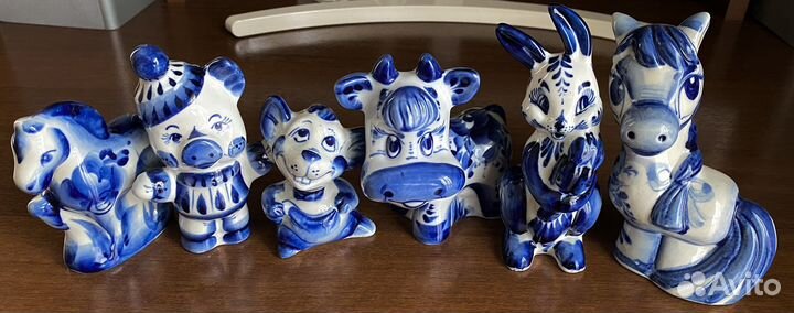 Статуэтки Гжель