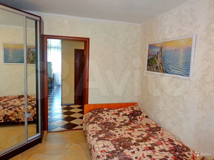 2-к. квартира, 72 м², 4/5 эт.