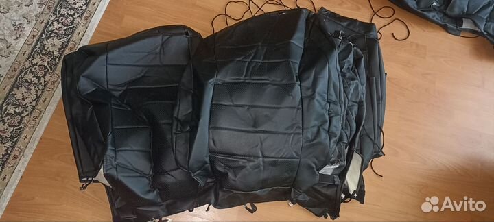 Чехлы для автомобиля на сиденья