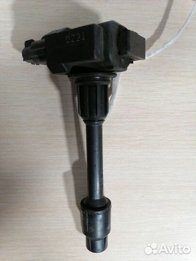 Катушка зажигания Nissan Cedric HY34 VQ30DD