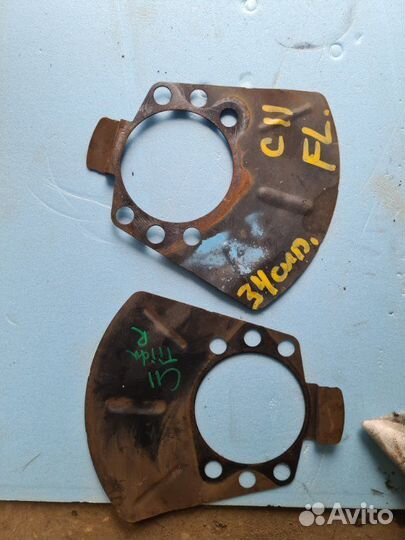 Пыльник тормозного диска Nissan Tiida C11 2012