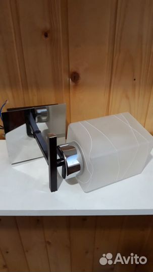 Светильники/лампы/ плафоны