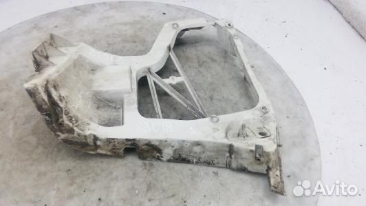 Крепление бампера переднее ford C-MAX 1 (83O18HF02