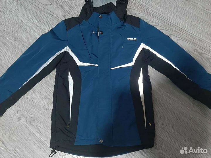 Куртка для мальчика демисезонная р.140