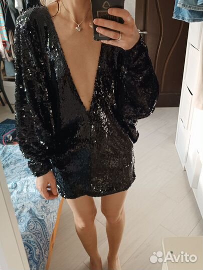 Платье Zara черное из пайеток s