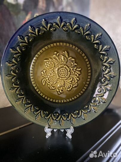 Тарелка декоративная Керамика. Майолика СССР