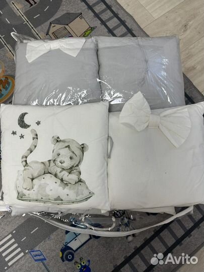 Подушки в детскую кроватку