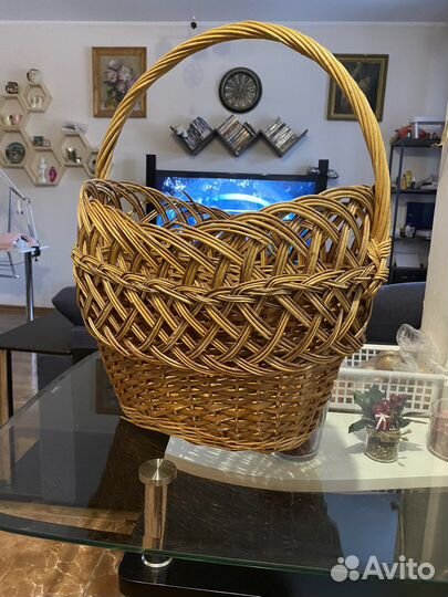 Корзина плетеная б/у
