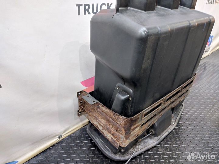 504008525 Ящик инструментальный правый