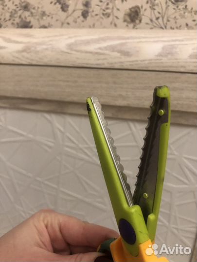 Ножницы для скрапбукинга