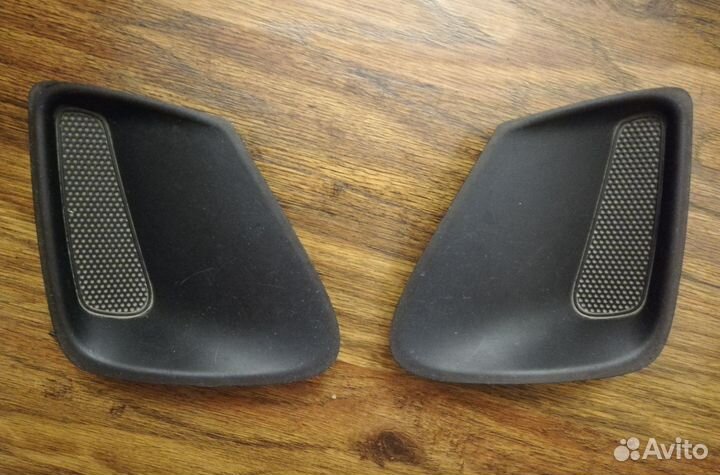 Заглушки птф ориг Toyota Corolla E150 рестайл