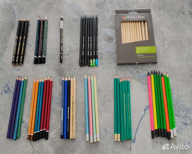 Много канцелярии (учеба/офис)