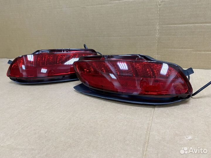 Катафоты LED в задний бампер Lexus RX 03-09