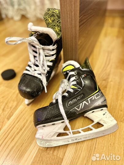 Хоккейные коньки bauer vapor