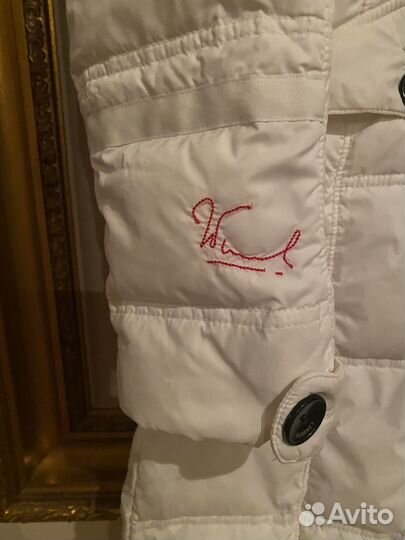 Пуховик женский 44 р Vuarnet