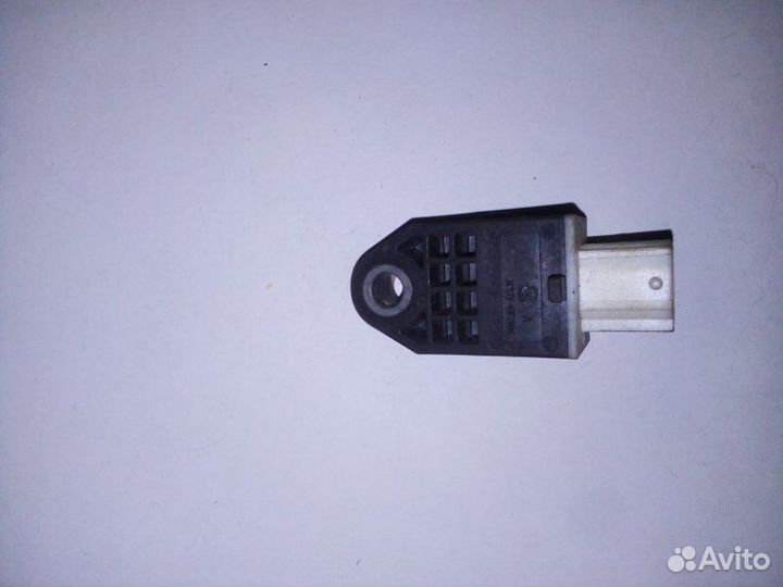 Датчик airbag Kia Rio