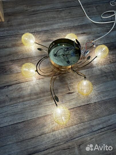 Люстра потолочная