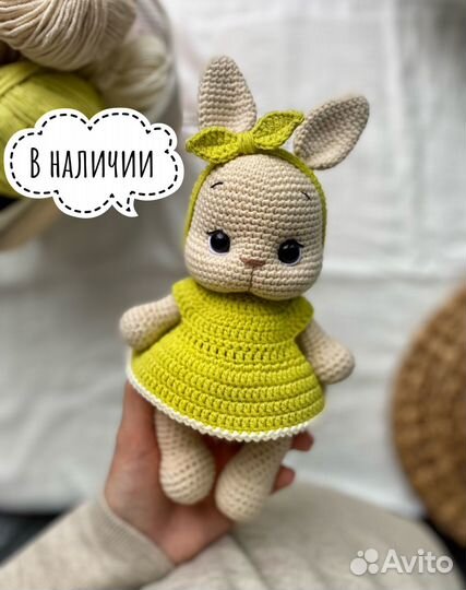 Вязаные игрушки, зайка