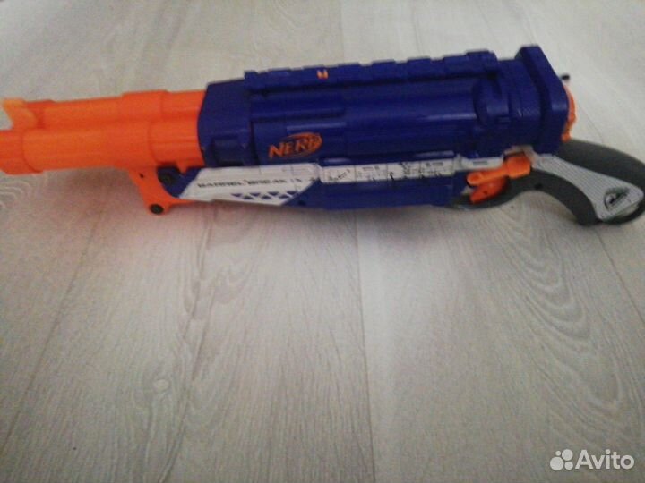 Игровой пистолет Nerf