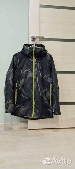 Куртка -ветровка на мальчика 158-164 на флисе