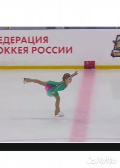 Шикарное платье для фигурного катания 116-128