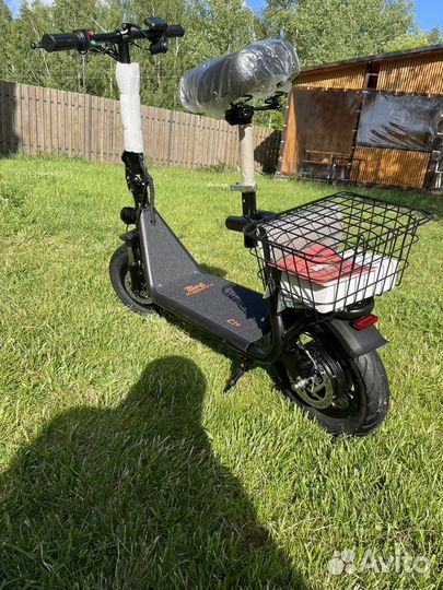 Электросамокат kugooC1+ Новый