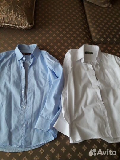 Школьн.костюмы т-синего цв. 140,146,152см+ рубашки