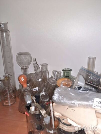 Посуда стекло химическая пробирки колбы и т.д