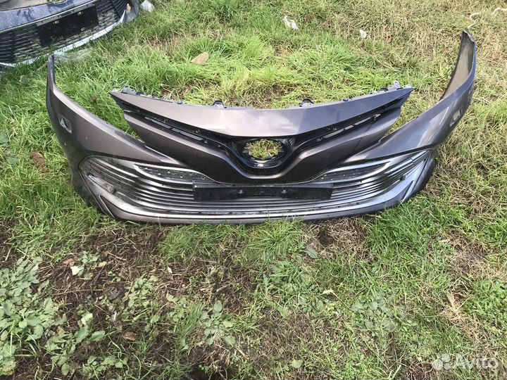 Бапмер переддний тойота камри 70