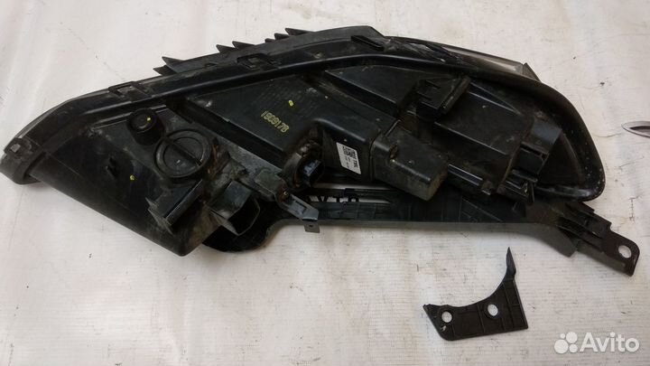 Габарит левый Hyundai Santa Fe 2018-2022 год