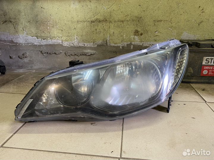 Фары Honda Civic 4d