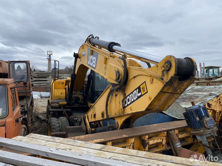Колёсный экскаватор JCB JS 200W, 2012