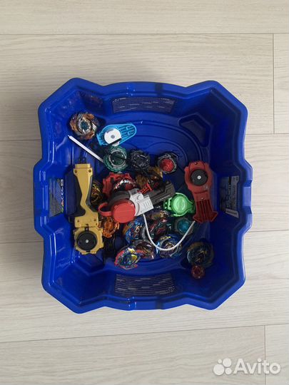 Beyblade burst
