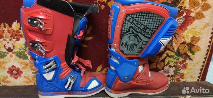 Мотоботы+шлем