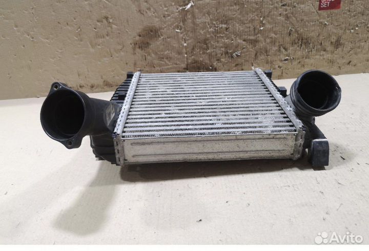 Интеркуллер porshe cayenne