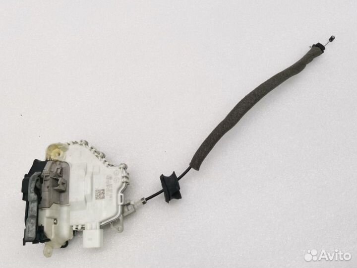 Замок двери передний правый Audi A6 C7 2.0 TDI